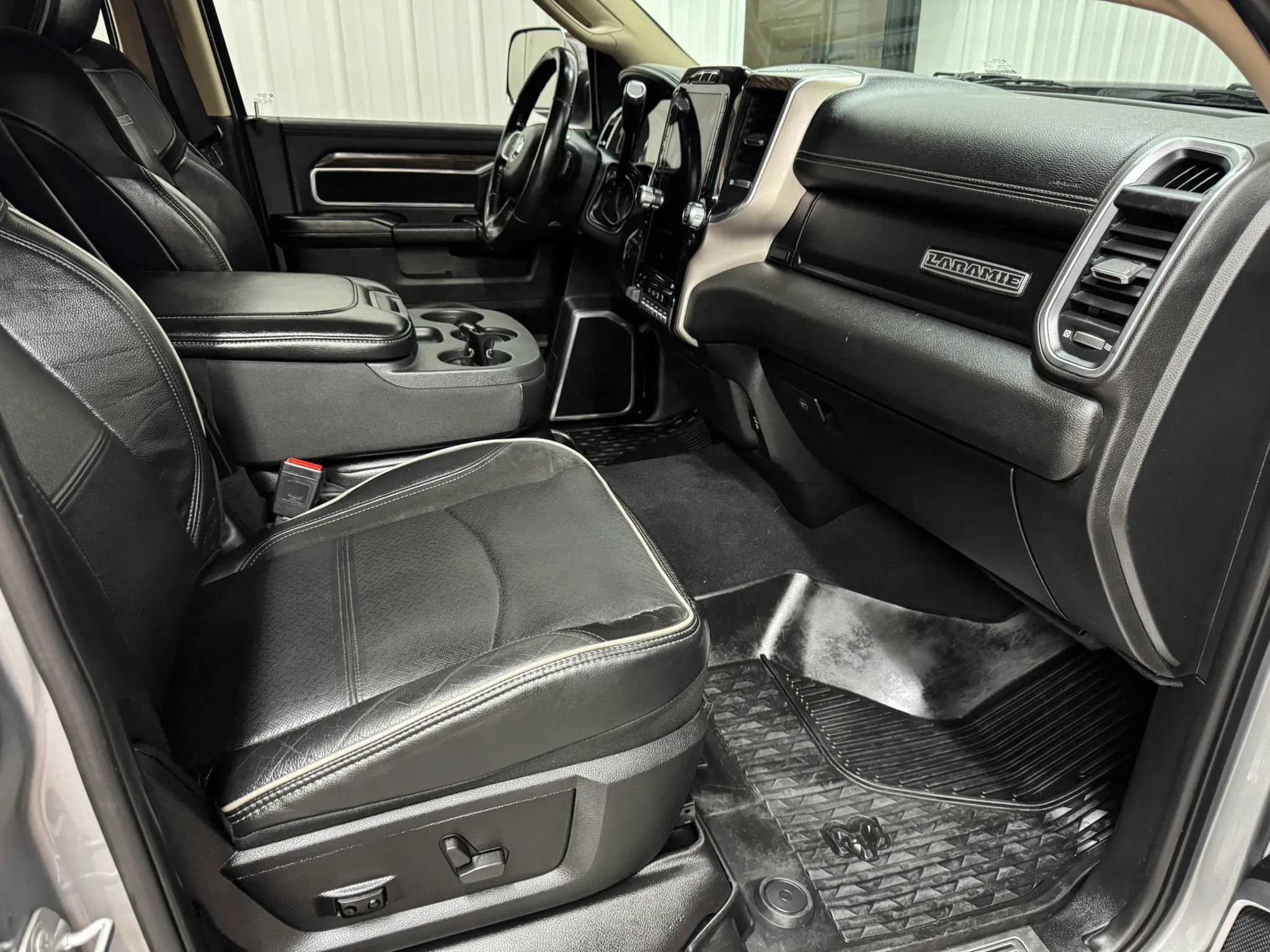 Used 2021 RAM 2500 Laramie AWD/4WD image 15