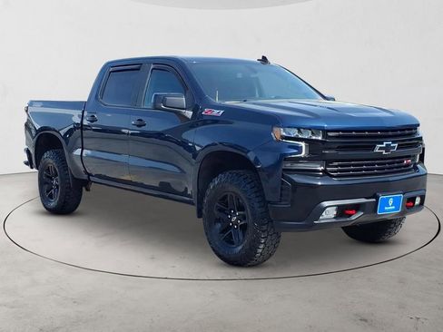 Certified 2021 Chevrolet Silverado 1500 LT Trail Boss w/ Bed Protection Package AWD/4WD image 3