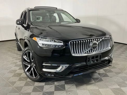 Certified 2023 Volvo XC90 B6 Plus w/ Protection Package Premier image 8