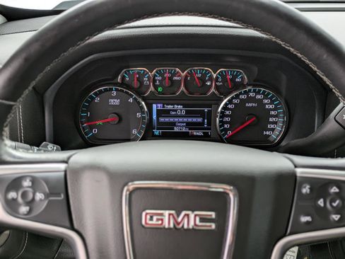 Used 2017 GMC Sierra 2500 SLE w/ HD SLE Preferred Plus Package image 26