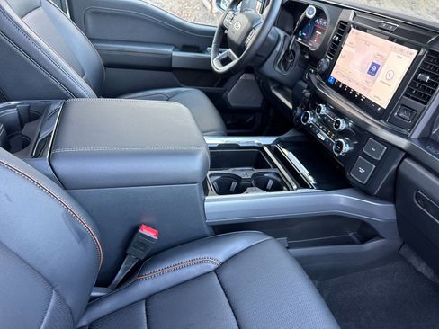 New 2025 Ford F250 Lariat w/ Lariat Ultimate Package image 16