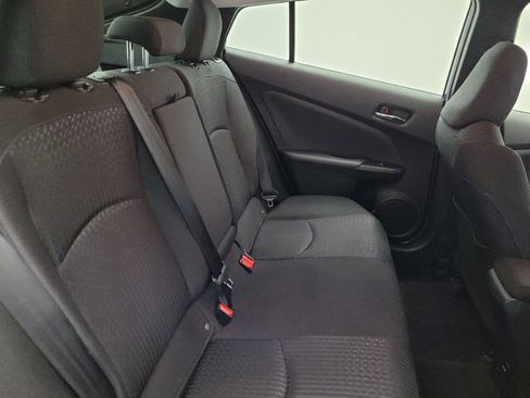 Used 2017 Toyota Prius Three image 19