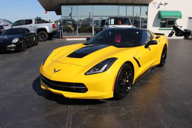 Used 2014 Chevrolet Corvette Stingray Coupe w/ 2LT Preferred Equipment Group RWD image 17