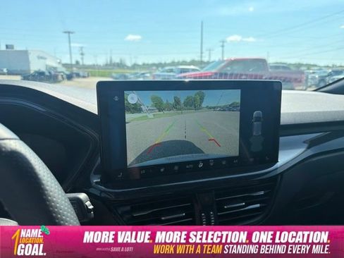 Used 2024 Ford Escape ST-Line w/ Tech Pack #1 AWD/4WD image 15