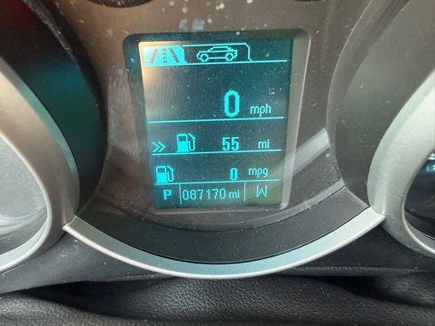 Used 2015 Chevrolet Cruze LT image 13