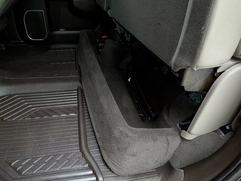 Used 2023 Chevrolet Silverado 1500 LTZ AWD/4WD image 17