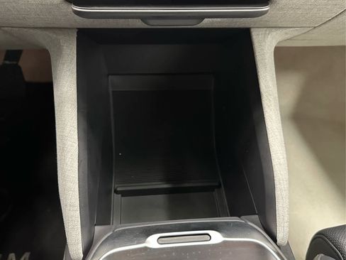 Used 2023 Lucid Air Grand Touring image 33