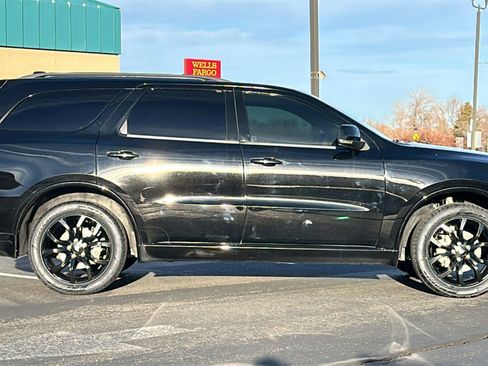 Used 2019 Dodge Durango GT image 2