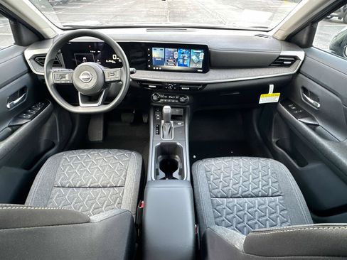 New 2026 Nissan Kicks SV w/ Cold Weather Package AWD/4WD image 29