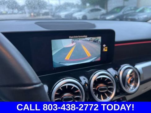 Used 2023 Mercedes-Benz GLB 250 image 24