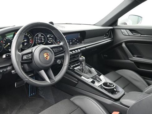 Certified 2022 Porsche 911 GT3 RWD image 4