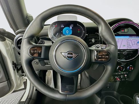 Used 2023 MINI Cooper S image 11