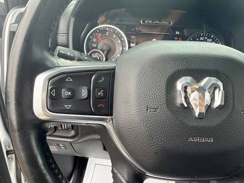 Used 2021 RAM 1500 Laramie AWD/4WD image 17