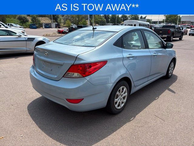 Used 2012 Hyundai Accent GLS FWD image 4