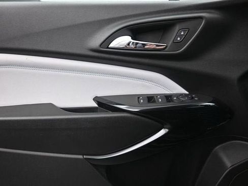 New 2026 Chevrolet Trax LT w/ Driver Confidence Package FWD image 23