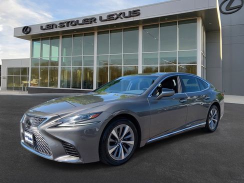 Used 2019 Lexus LS 500 AWD w/ Accessory Package (Z2) image 7
