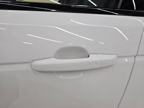 Used 2017 Land Rover Range Rover HSE AWD/4WD image 12