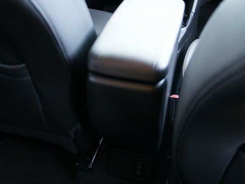 Used 2024 Buick Encore GX Sport Touring image 31