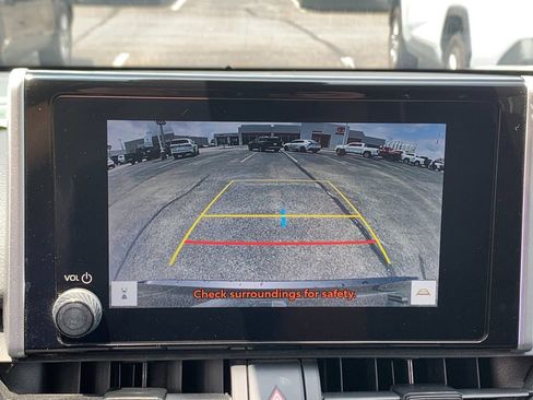 Used 2024 Toyota RAV4 LE AWD/4WD image 22
