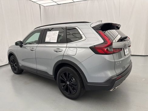Used 2024 Honda CR-V Sport Touring image 5