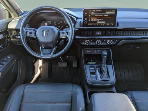 Used 2023 Honda CR-V Sport Touring image 18