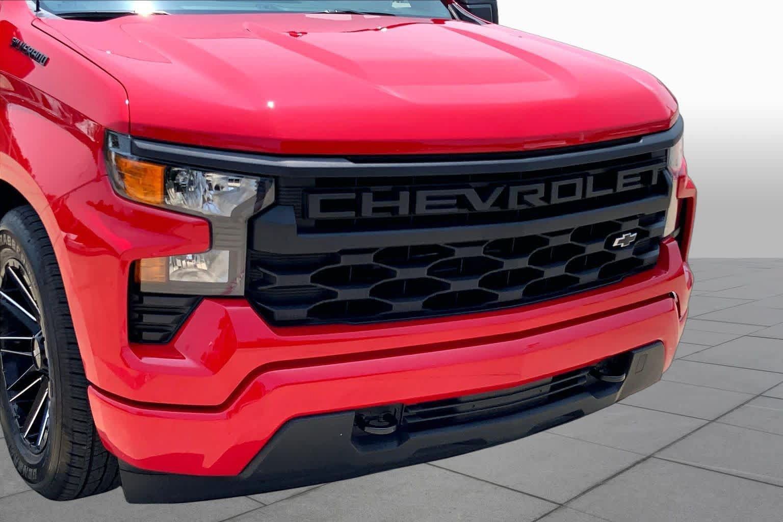 Used 2026 Chevrolet Silverado 1500 Custom RWD image 28