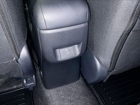 Certified 2025 Nissan Versa SV w/ Trunk Package FWD image 31
