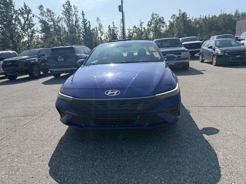 Used 2024 Hyundai Elantra SEL FWD image 4