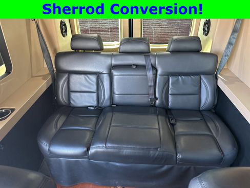 Used 2022 Ford Transit 250 Medium Roof w/ Upfitter Package image 15