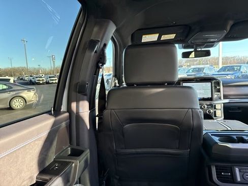 New 2025 Ford F150 Platinum w/ FX4 Off-Road Package image 32