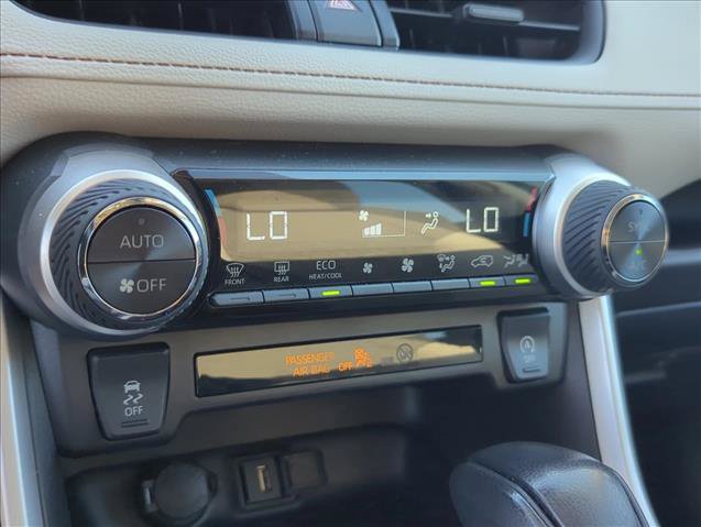 Certified 2022 Toyota RAV4 XLE w/ Convenience Package FWD image 19