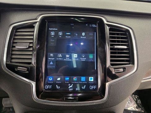 Used 2018 Volvo XC90 T5 Momentum w/ Convenience Package AWD/4WD image 17