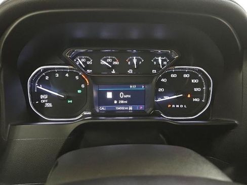 Used 2021 GMC Sierra 1500 SLT w/ SLT Premium Plus Package AWD/4WD image 2