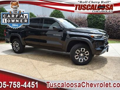 Used 2024 Chevrolet Colorado Z71 w/ Z71 Convenience Package 2