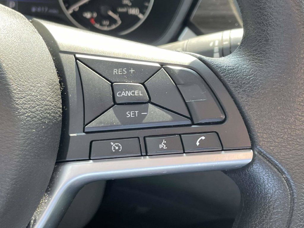 Used 2025 Nissan Altima 2.5 SV w/ SV Special Edition Package FWD image 31
