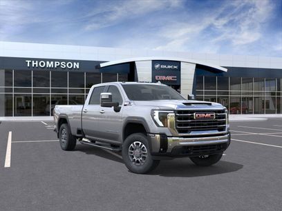 New 2025 GMC Sierra 2500 SLT w/ SLT Premium Package