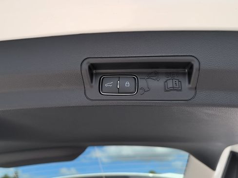 New 2026 Ford Explorer Active w/ Active Comfort Package RWD image 14