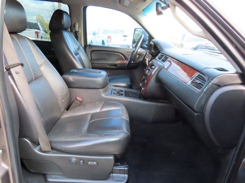 Used 2008 Chevrolet Silverado 2500 LTZ w/ Safety Package image 48