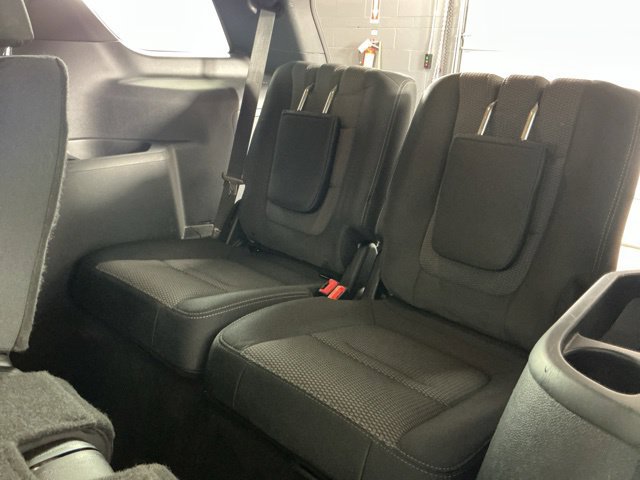 Used 2017 Ford Explorer XLT AWD/4WD image 28