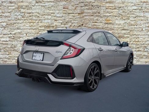 Used 2018 Honda Civic Sport Touring image 6
