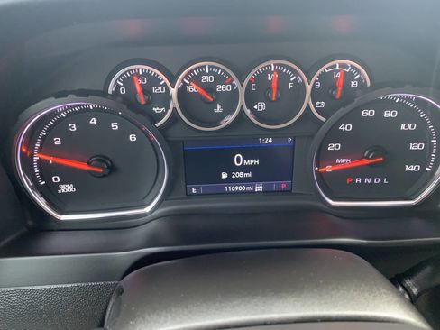 Used 2022 Chevrolet Silverado 2500 LT w/ Convenience Package image 14