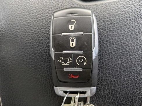 Used 2021 RAM 1500 Laramie AWD/4WD image 31