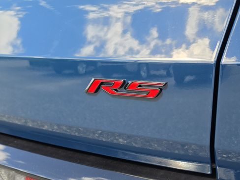 New 2027 Chevrolet Traverse RS FWD image 17