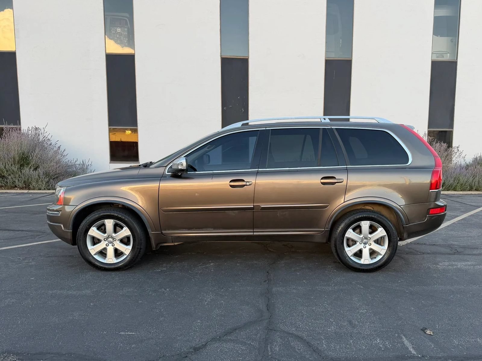 Used 2013 Volvo XC90 3.2 AWD/4WD image 2