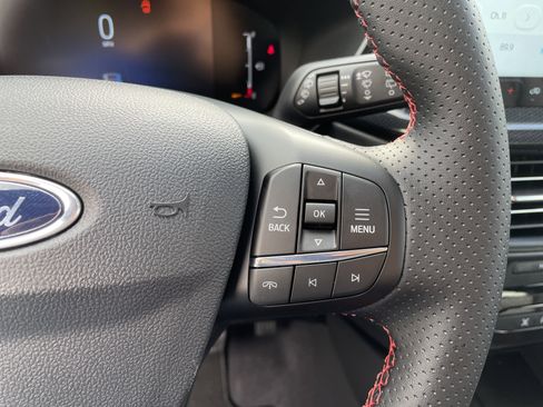 New 2026 Ford Escape ST-Line w/ Tech Pack #1 image 17