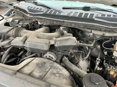 Used 2018 Ford F250 XL w/ Power Equipment Group image 18