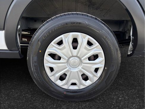 Used 2021 Ford Transit 350 XLT image 15