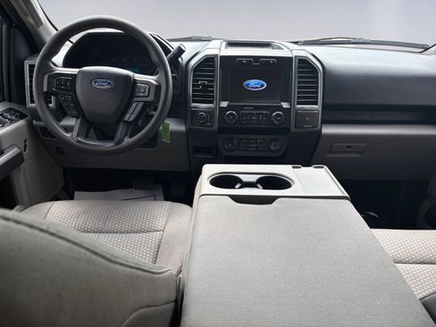 Used 2020 Ford F150 XLT image 10