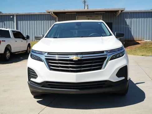 Used 2022 Chevrolet Equinox LS FWD image 16