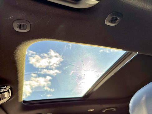 Used 2024 Jeep Grand Cherokee L Overland image 17